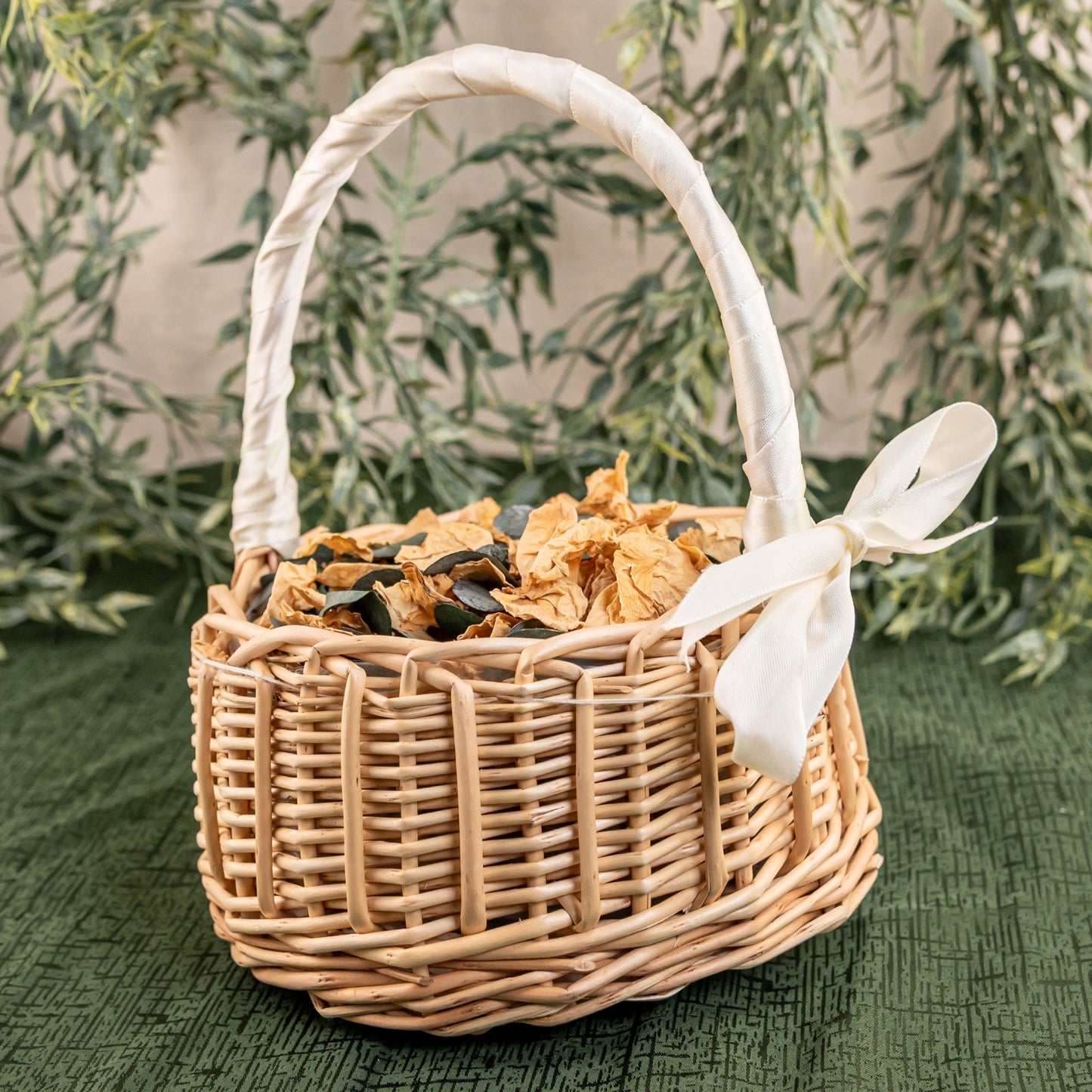 Flower Girl Basket wedding rentals in Wichita, Kansas. Basket low angle photo -  Picture Perfect Rentals 