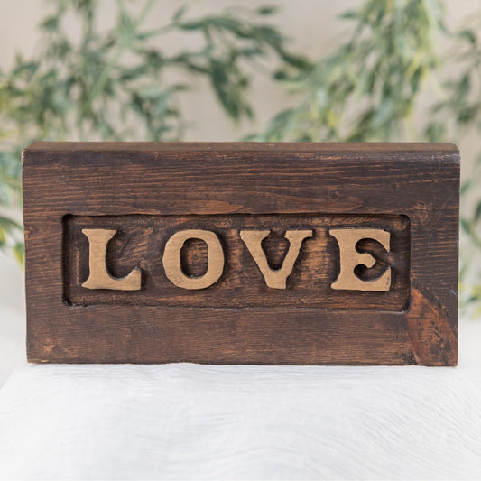 Love Wood Block wedding rentals in Wichita, Kansas - Picture Perfect Rentals 